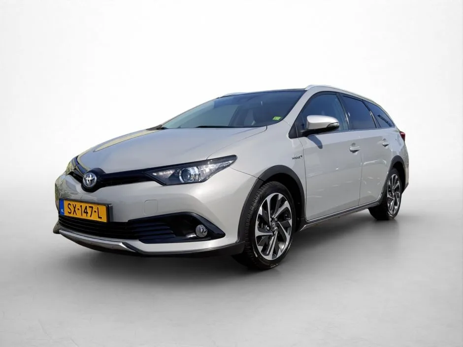 Toyota Auris (2018) — foto 1