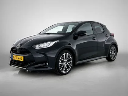 Toyota Yaris (2024) — foto 1