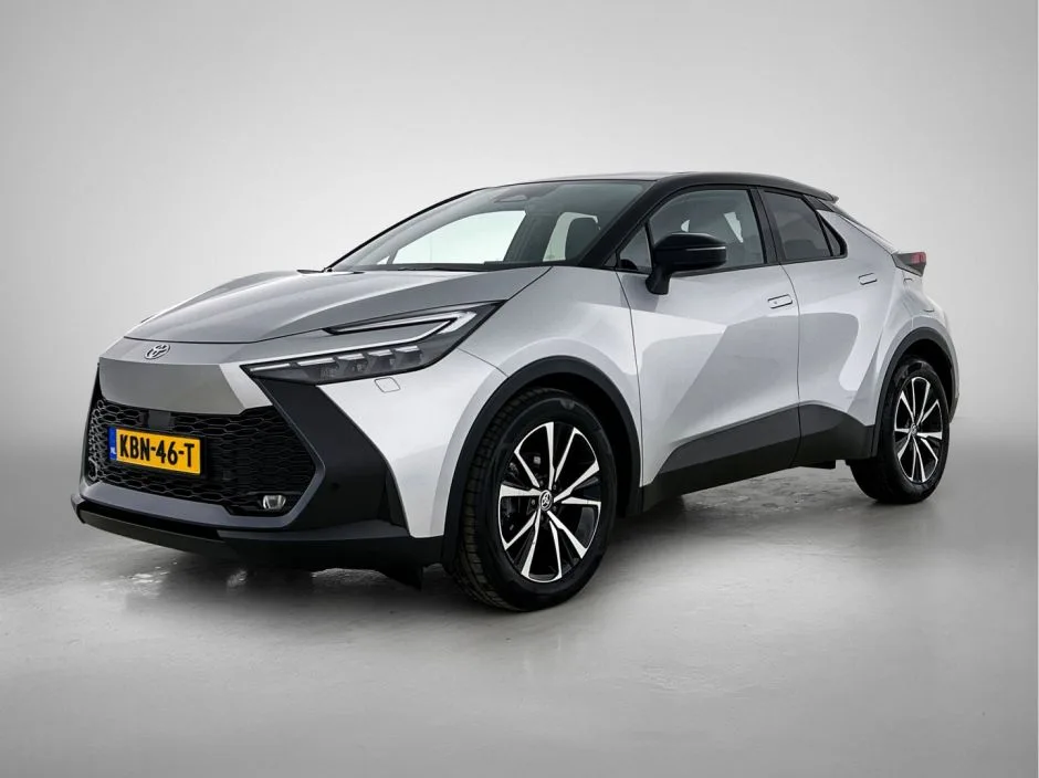 Toyota C-HR (2024) — foto 1