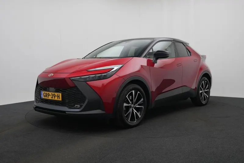 Toyota C-HR (2024)