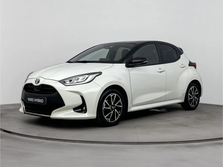 Toyota Yaris (2022) — foto 1