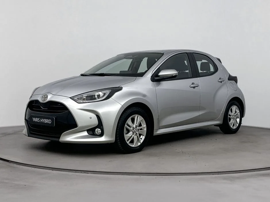 Toyota Yaris (2025) — foto 1