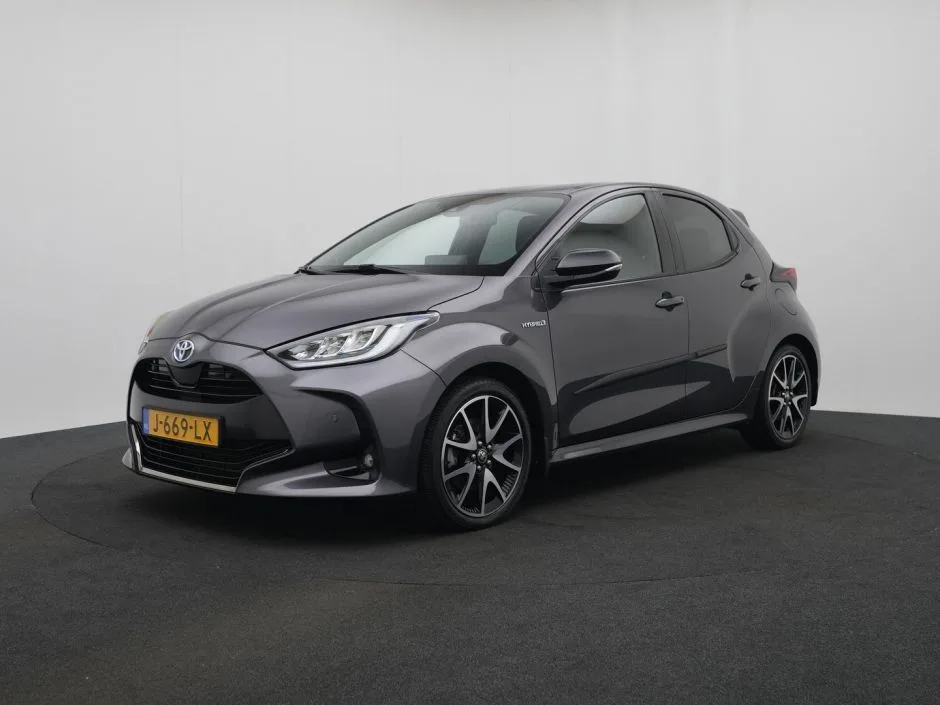Toyota Yaris (2020) — foto 1