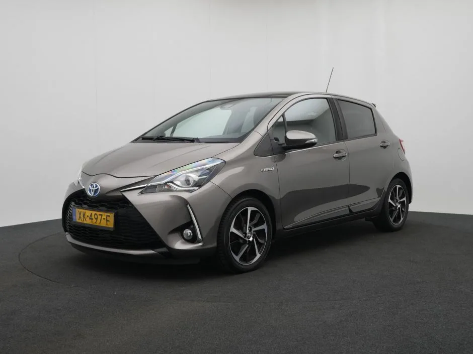 Toyota Yaris (2019) — foto 1