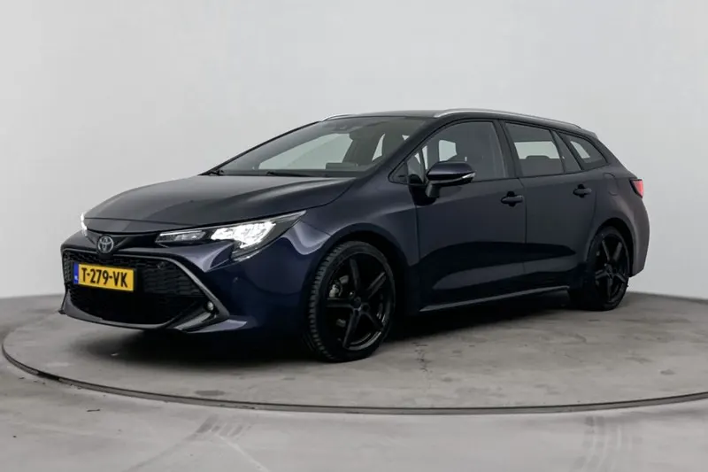 Toyota Corolla_Touring_Sports (2022)
