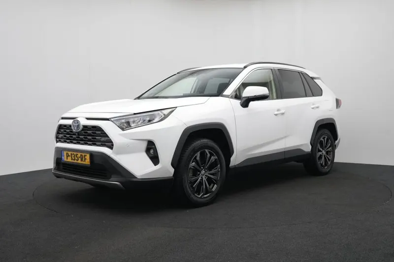Toyota RAV4 (2022)