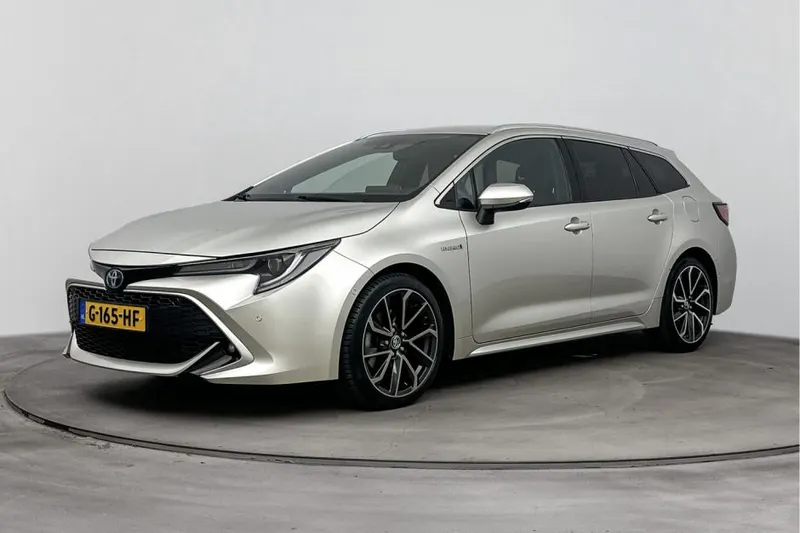 Toyota Corolla_Touring_Sports (2019)