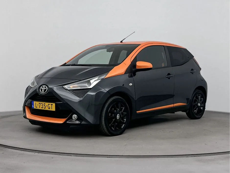 Toyota Aygo (2021) — foto 1