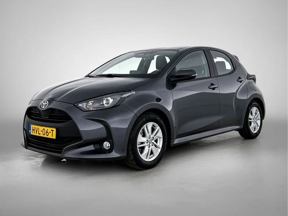 Toyota Yaris (2025) — foto 1