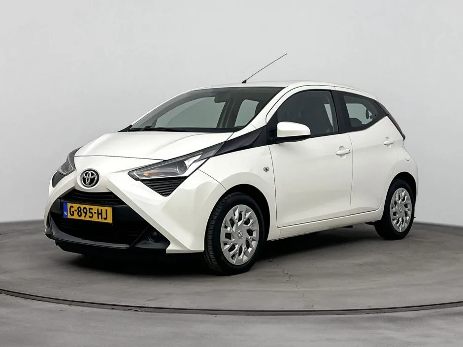 Toyota Aygo (2019) — foto 1