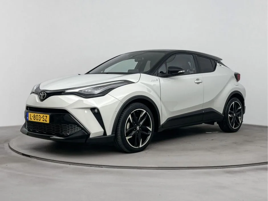 Toyota C-HR (2021) — foto 1