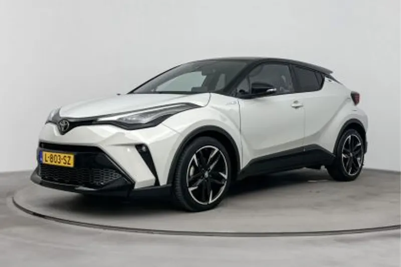 Toyota C-HR (2021)