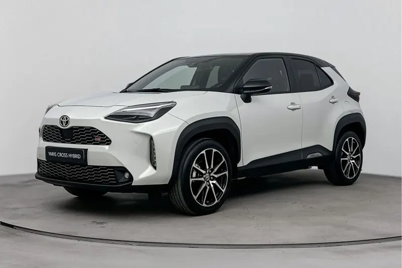 Toyota Yaris_Cross (2024)