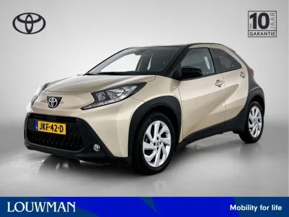 Toyota Aygo (2022) — foto 1