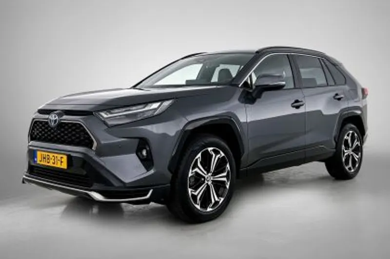 Toyota RAV4 (2025)