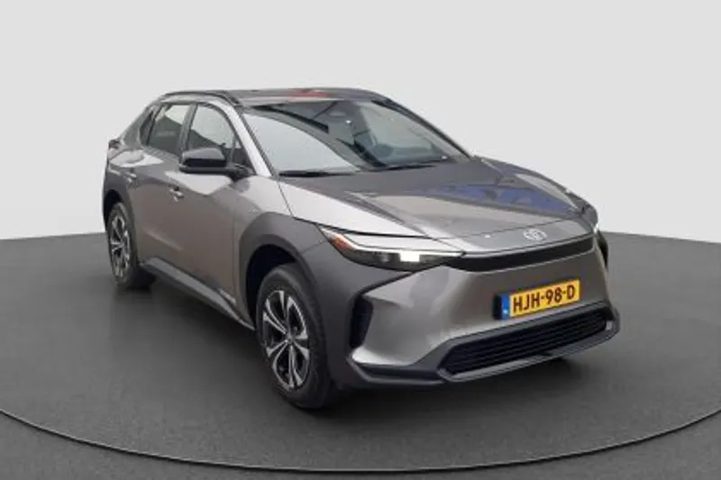 Toyota bZ4X (2025)