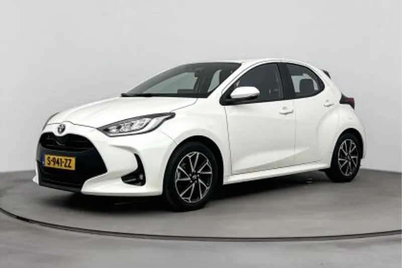 Toyota Yaris (2023)