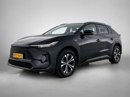 Toyota bZ4X (2025) — foto 1