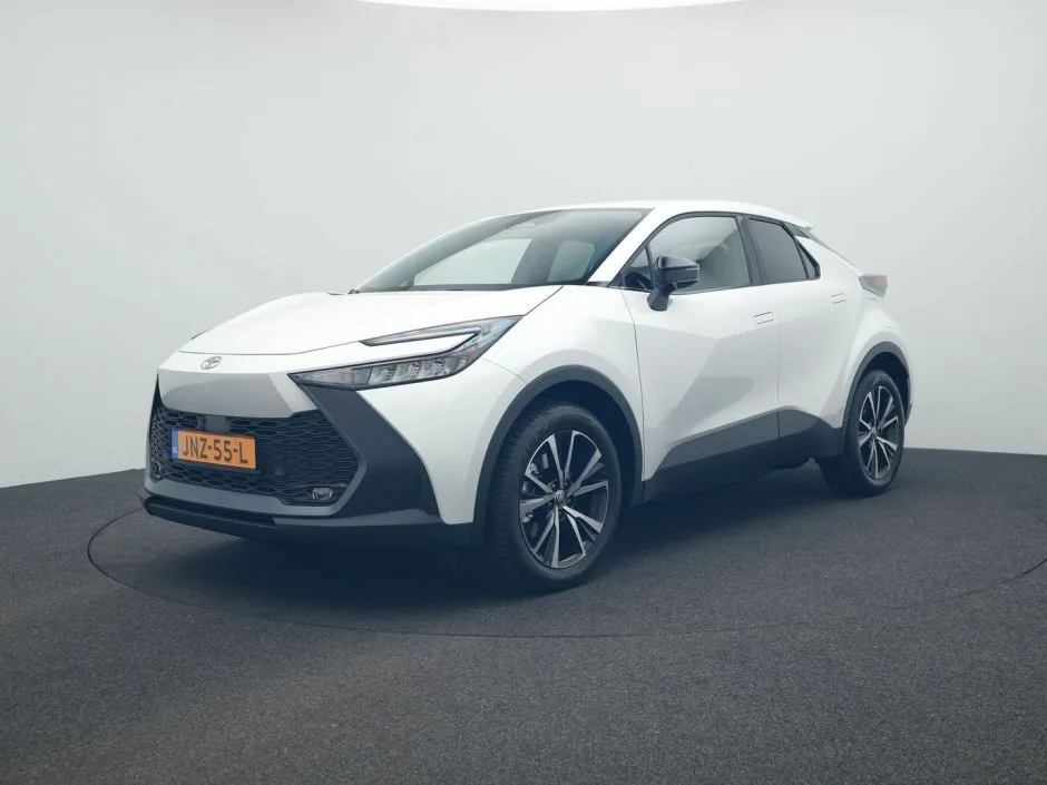 Toyota C-HR (2025) — foto 1