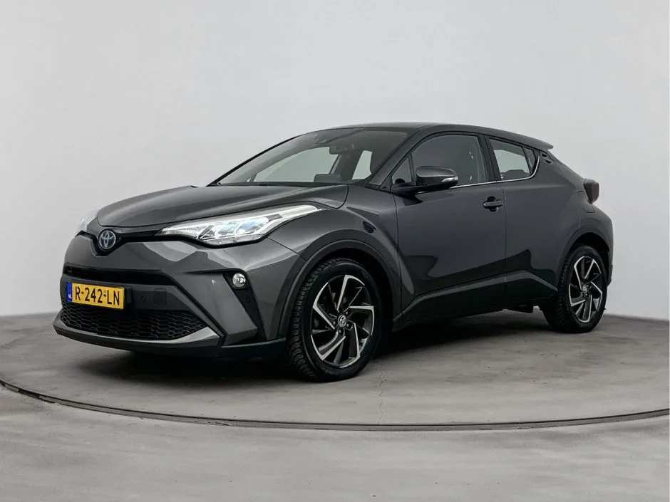 Toyota C-HR (2022) — foto 1