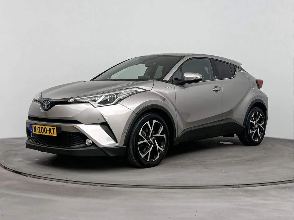Toyota C-HR (2019) — foto 1