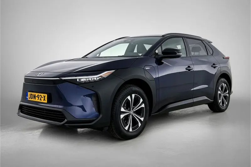 Toyota bZ4X (2025)