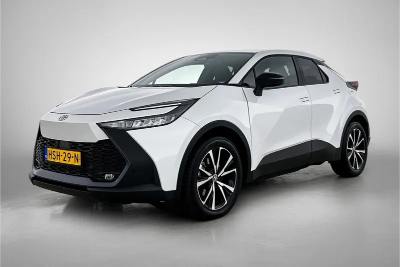 Toyota C-HR (2025)