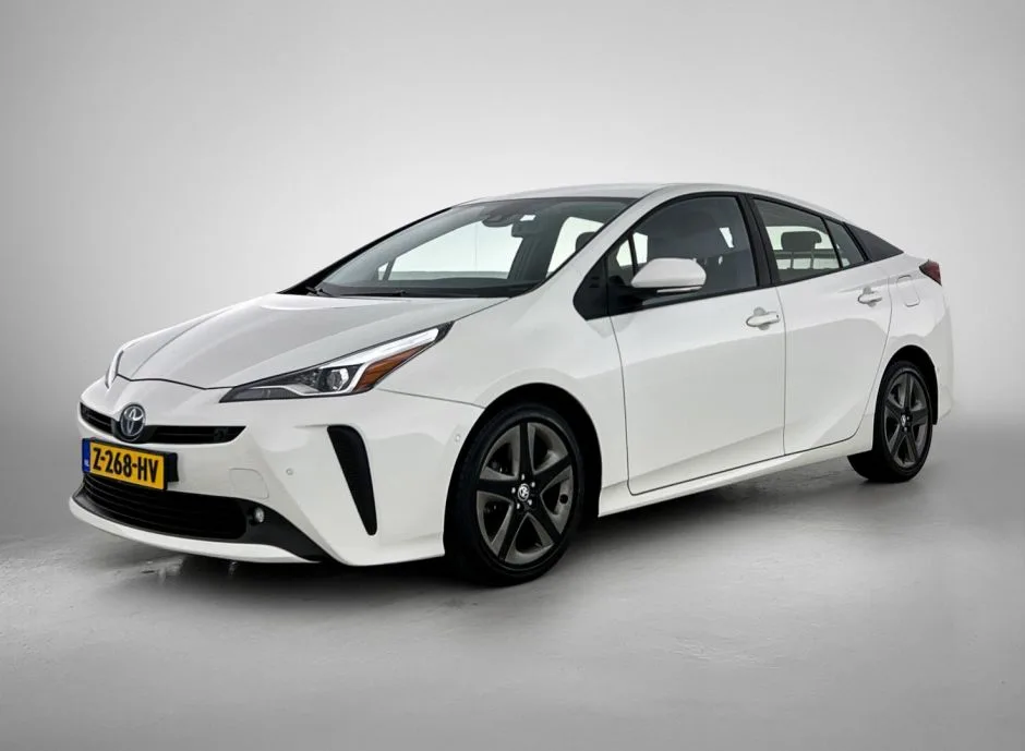 Toyota Prius (2019) — foto 1