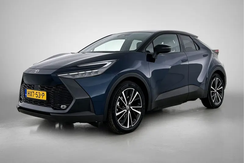 Toyota C-HR (2025)