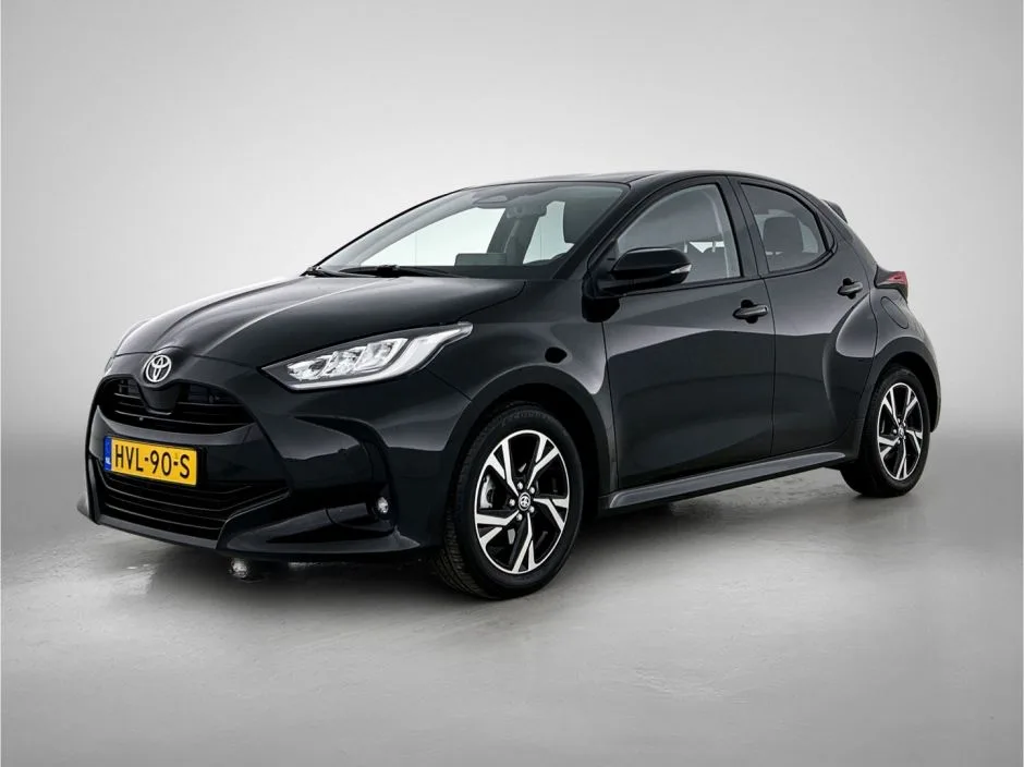 Toyota Yaris (2025) — foto 1