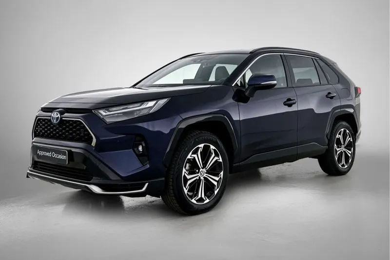 Toyota RAV4 (2025)
