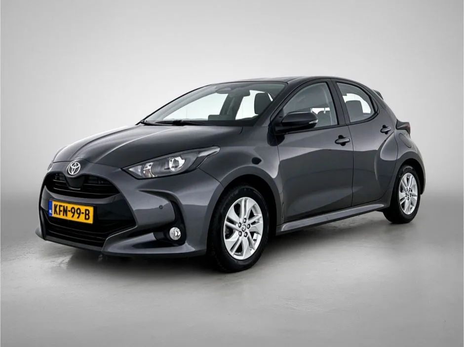 Toyota Yaris (2025) — foto 1