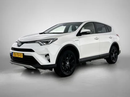Toyota RAV4 (2018) — foto 1
