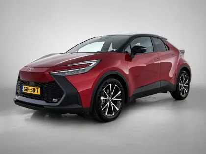 Toyota C-HR (2024) — foto 1