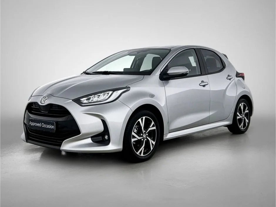 Toyota Yaris (2025) — foto 1