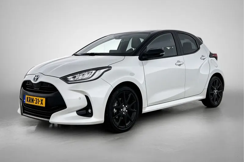 Toyota Yaris (2023)