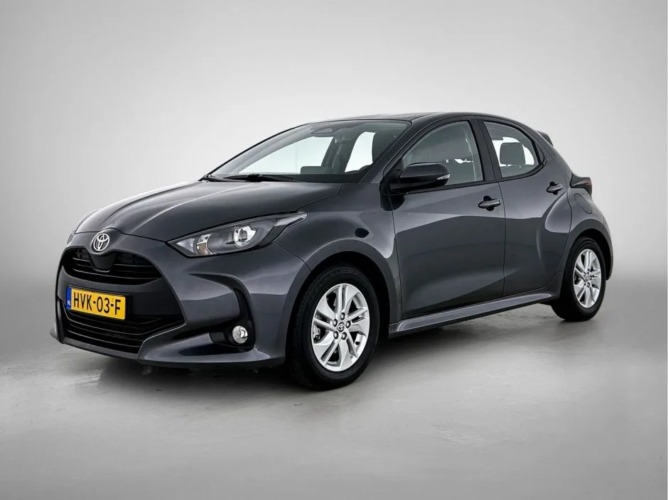 Toyota Yaris (2025) — foto 1