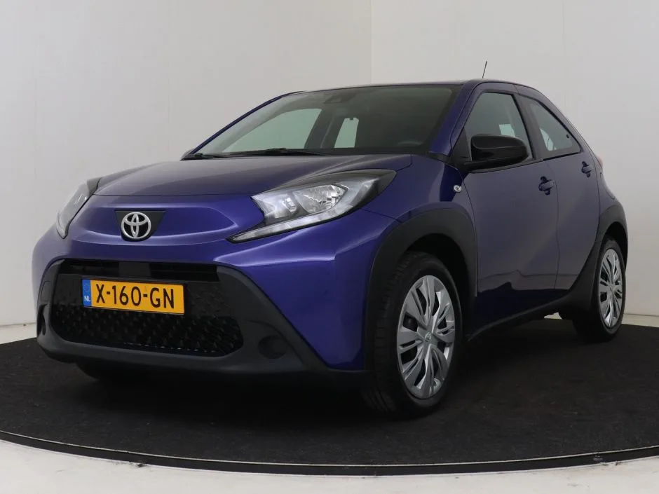Toyota Aygo (2023) — foto 1
