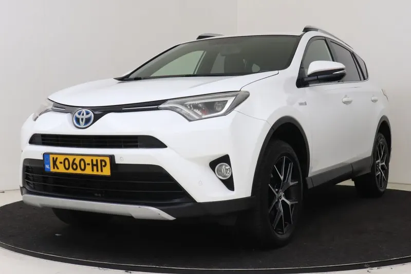 Toyota RAV4 (2016)
