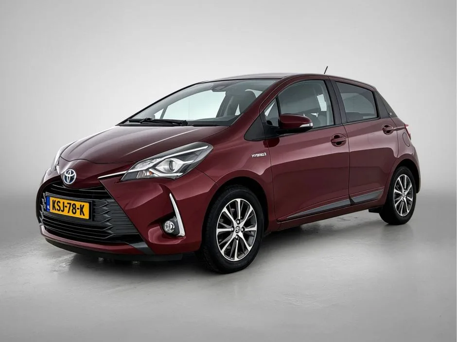 Toyota Yaris (2020) — foto 1