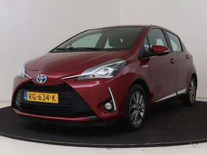 Toyota Yaris (2017) — foto 1