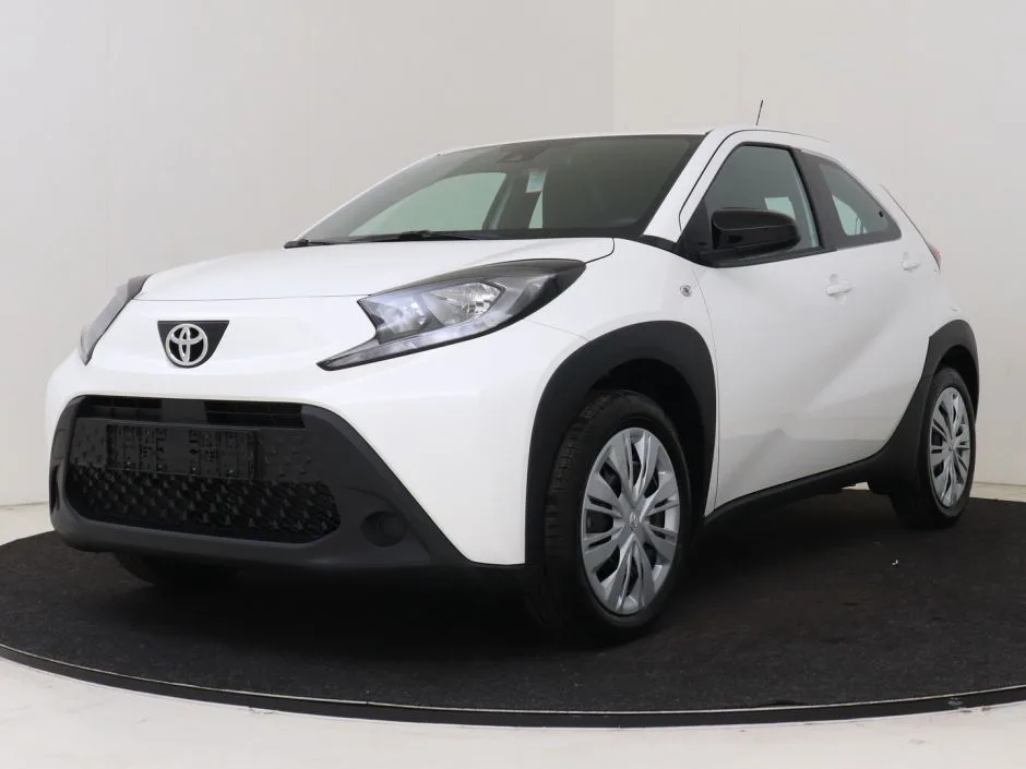 Toyota Aygo (2025) — foto 1