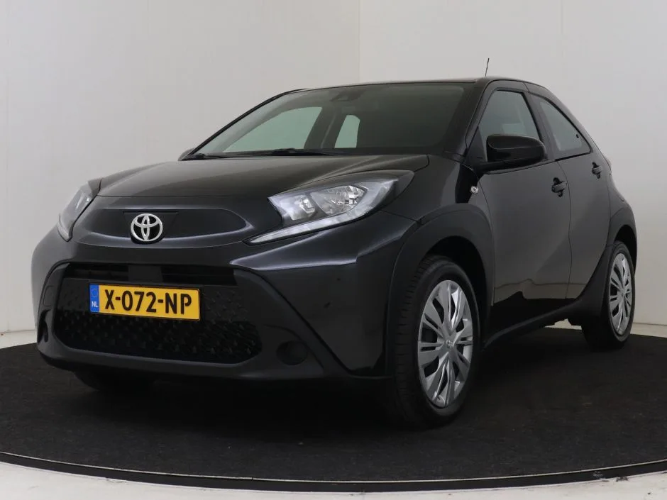 Toyota Aygo (2023) — foto 1