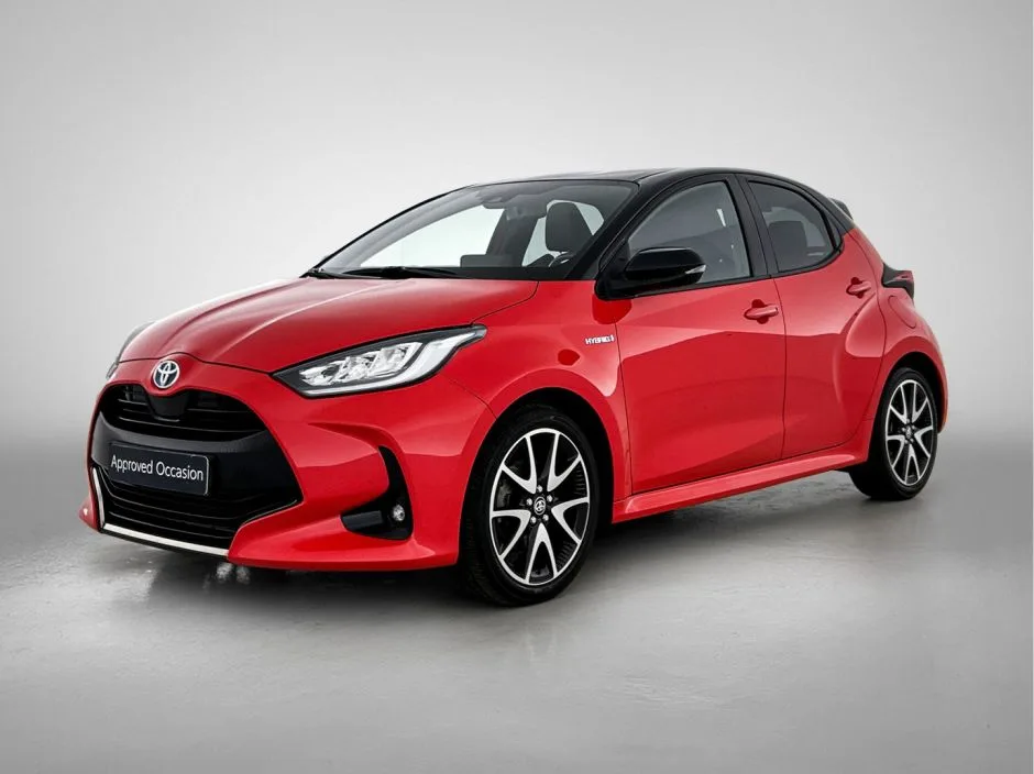 Toyota Yaris (2021) — foto 1