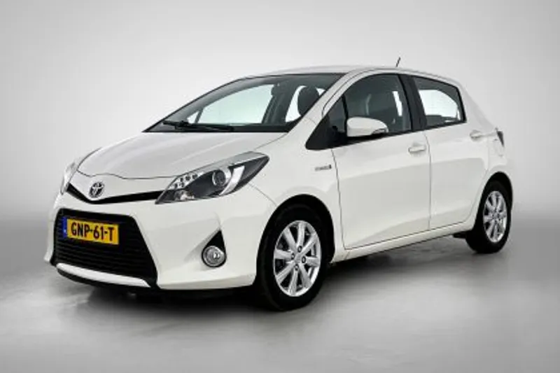 Toyota Yaris (2013)