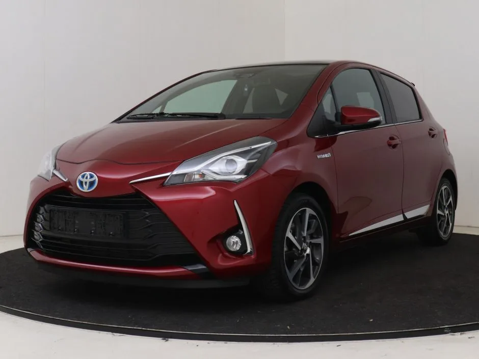 Toyota Yaris (2018) — foto 1