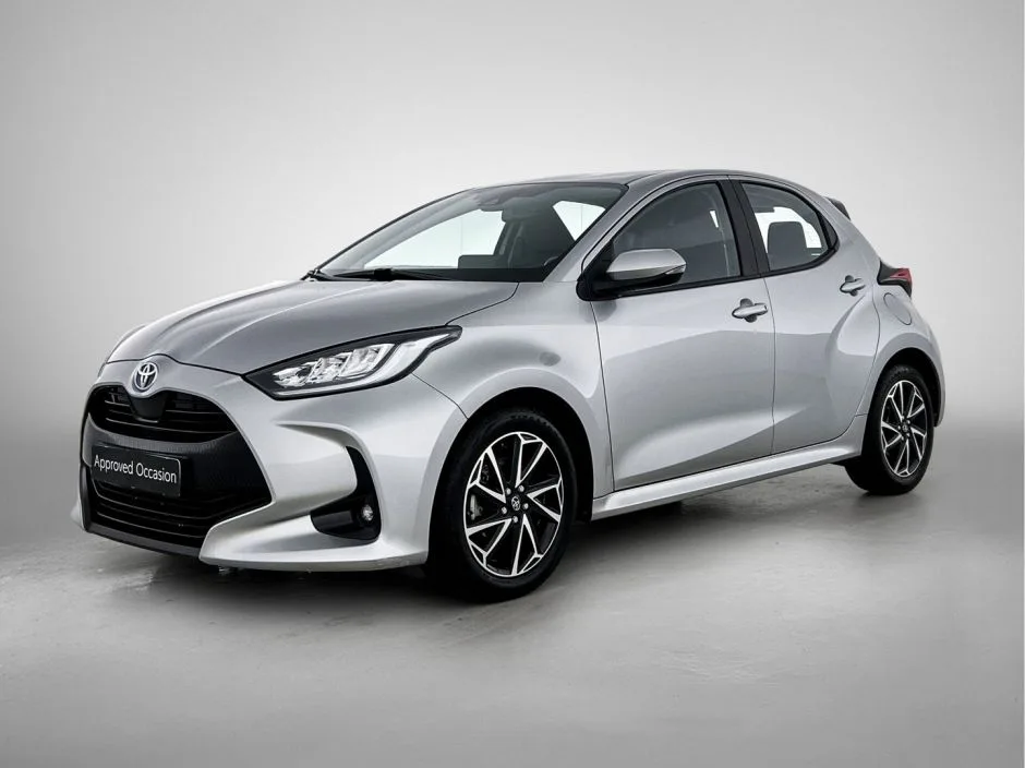 Toyota Yaris (2022) — foto 1
