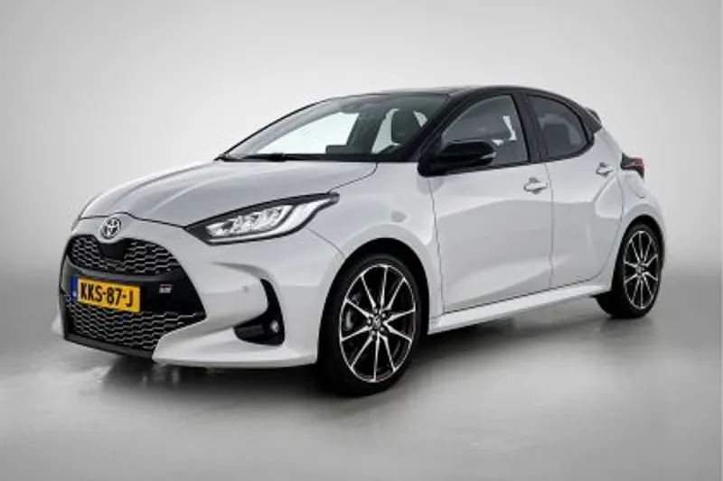 Toyota Yaris (2023)