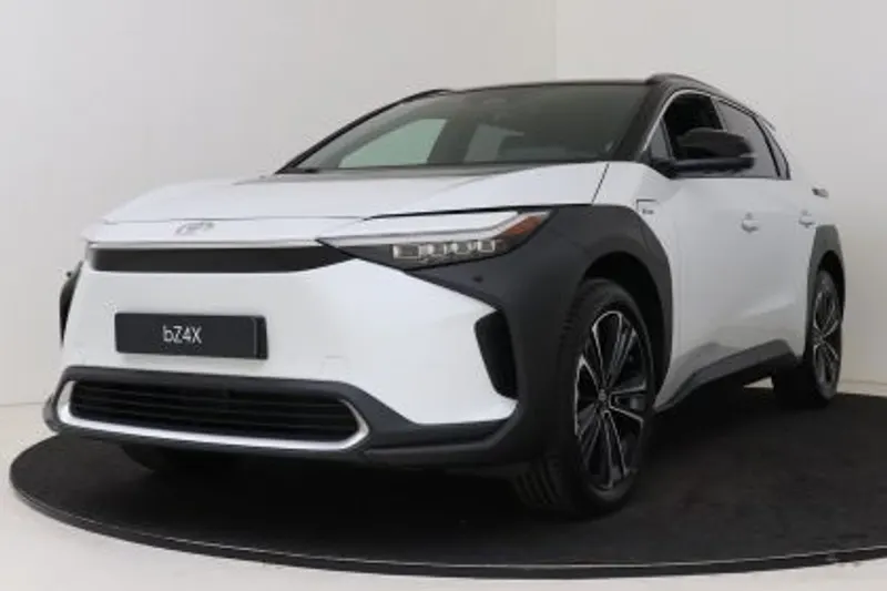 Toyota bZ4X (2025)