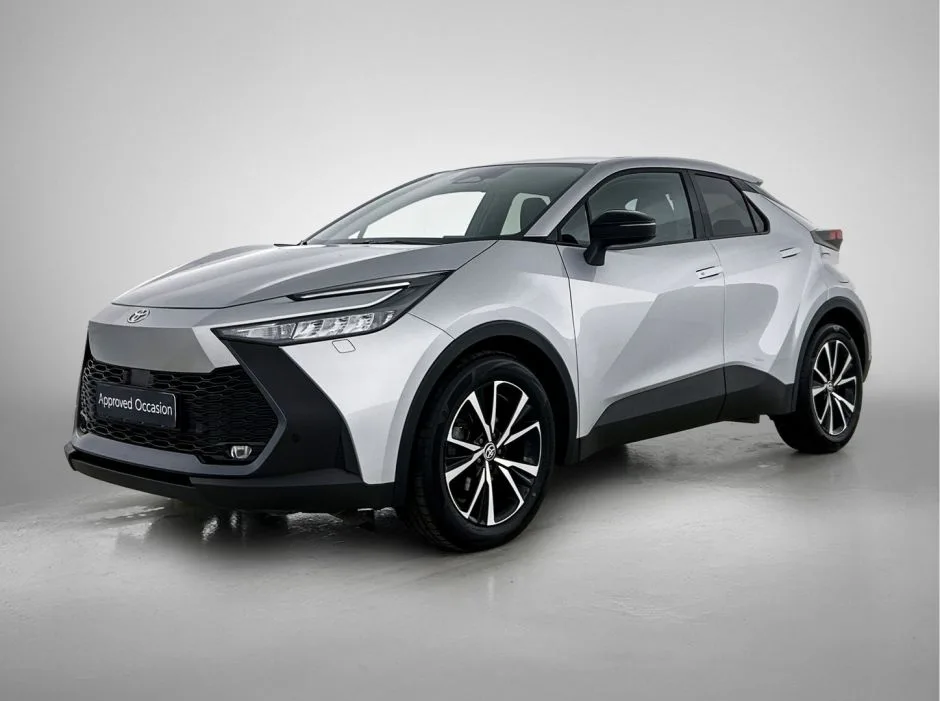 Toyota C-HR (2024) — foto 1
